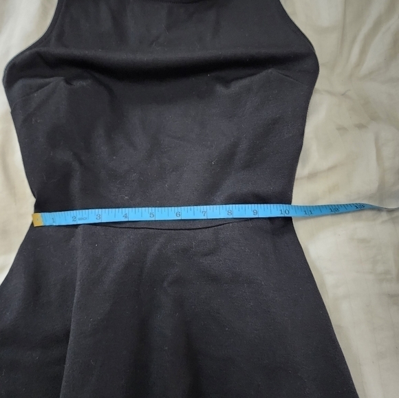 Lulus Little Black Skater Dress with Low-Cut Back Size XS NWT - Picture 5 of 8